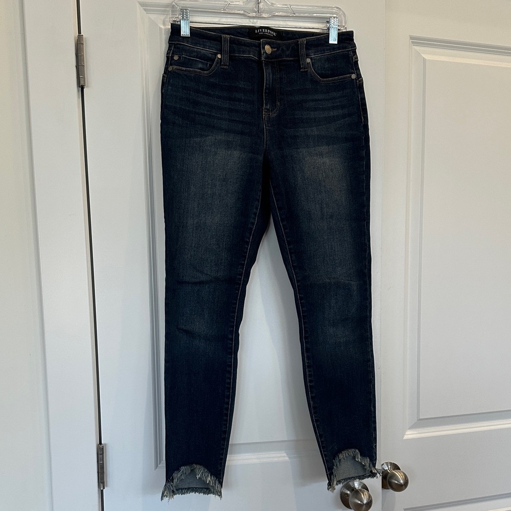 Liverpool Dark Blue Cropped Jeans